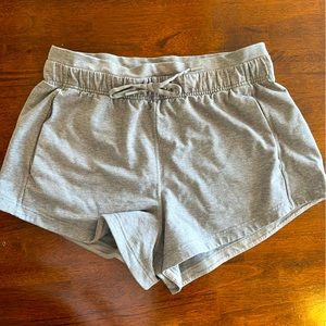 Lululemon inner glow high rise shorts size 8